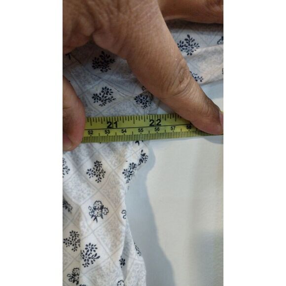 CJ Black Men's Mini Floral Print Collard button down - Picture 6 of 6